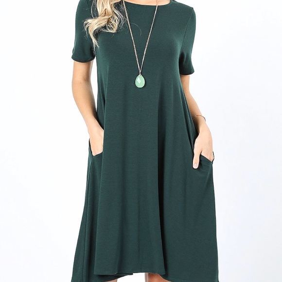 Zenana Outfitters Dresses & Skirts - Green Flare Dress with short sleeves